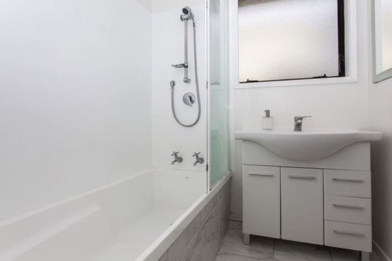 Photo of property in 2/448 Hagley Avenue, Christchurch Central, Christchurch, 8011