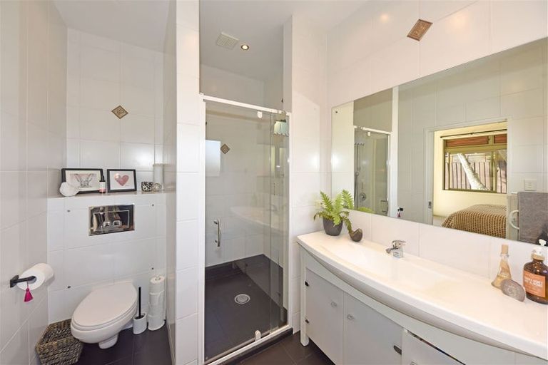 Photo of property in 21 Amoka Crescent, Parklands, Christchurch, 8083