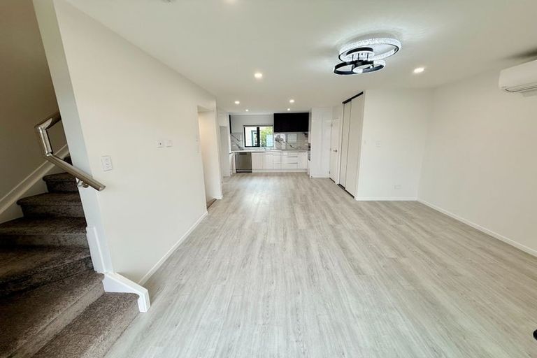 Photo of property in 48 Evans Road, Weymouth, Auckland, 2103