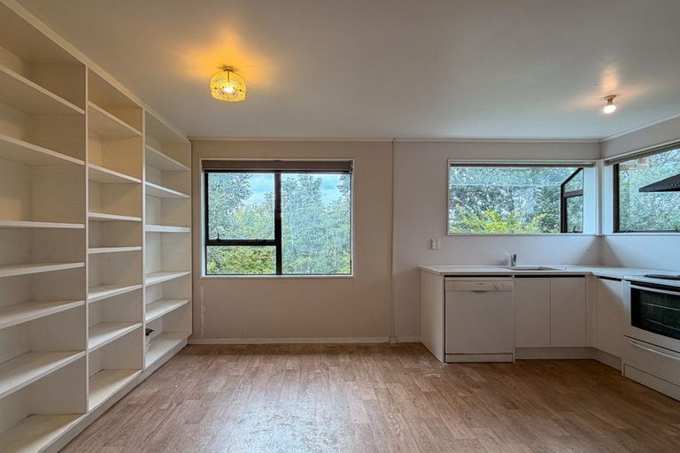 Photo of property in 18 Top Road, Dairy Flat, Albany, 0792