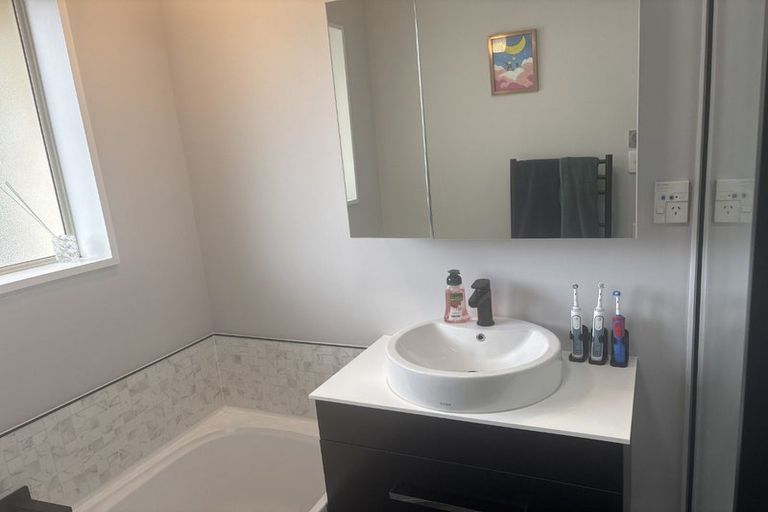 Photo of property in 16a Stanton Place, Woodend, 7610