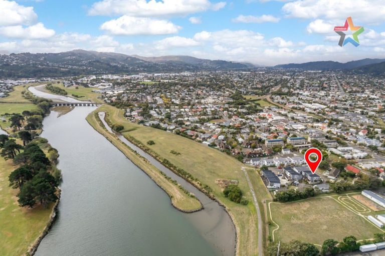 Photo of property in 23b Barber Grove, Moera, Lower Hutt, 5010