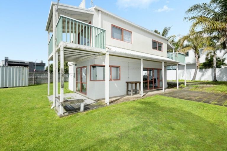 Photo of property in 3 Commons Avenue, Mount Maunganui, 3116
