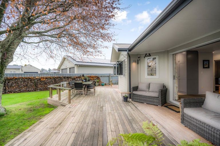 Photo of property in 10 Howard Street, Carterton, 5713