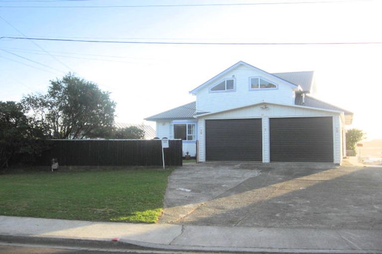 Photo of property in 113 Seatoun Heights Road, Seatoun, Wellington, 6022
