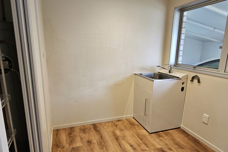 Photo of property in 145 Seddon Street, Pukekohe, 2120