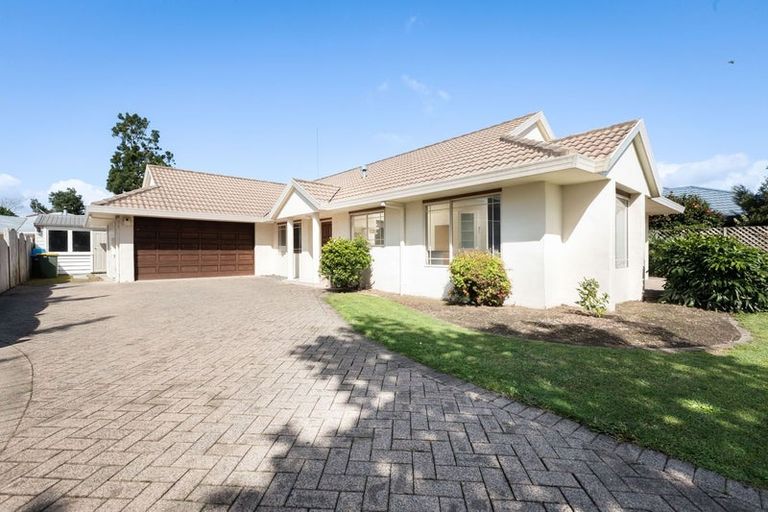 Photo of property in 32 Belmont Rise, Katikati, 3129
