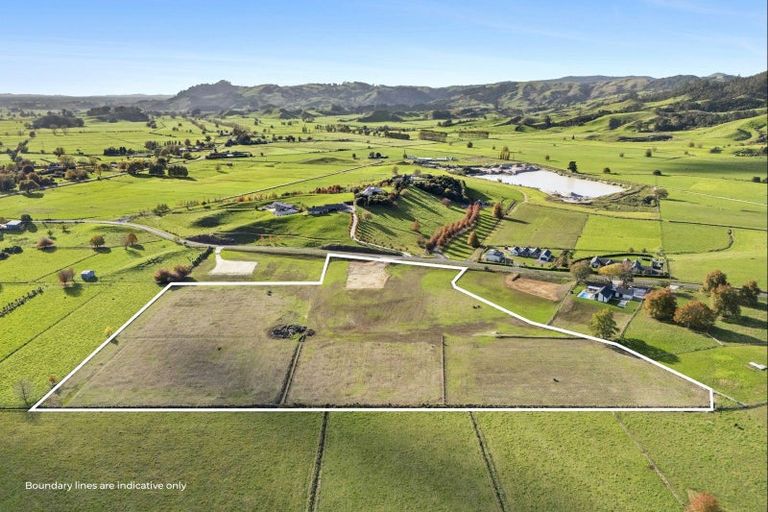 Photo of property in 71 Fencourt Road, Cambridge, 3496