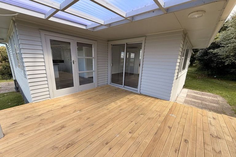 Photo of property in 27 Island View Road, Western Heights, Rotorua, 3015