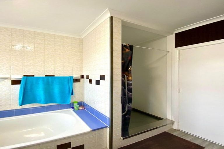 Photo of property in 7 Wilford Street, Wallaceville, Upper Hutt, 5018