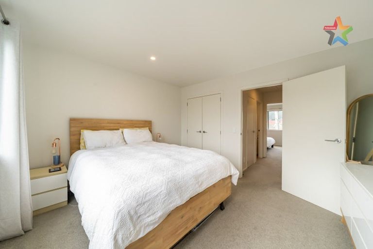 Photo of property in 23b Barber Grove, Moera, Lower Hutt, 5010