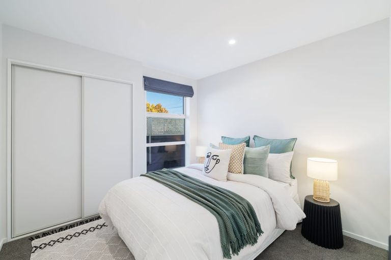 Photo of property in 8a Wychwood Crescent, Bishopdale, Christchurch, 8053