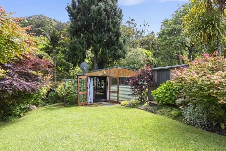 Photo of property in 35 Whatipu Road, Huia, Auckland, 0604