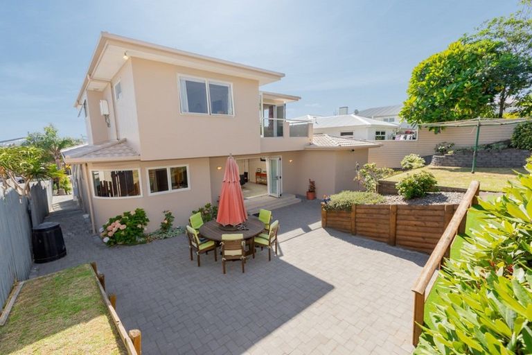 Photo of property in 15 Wells Avenue, Mount Maunganui, 3116