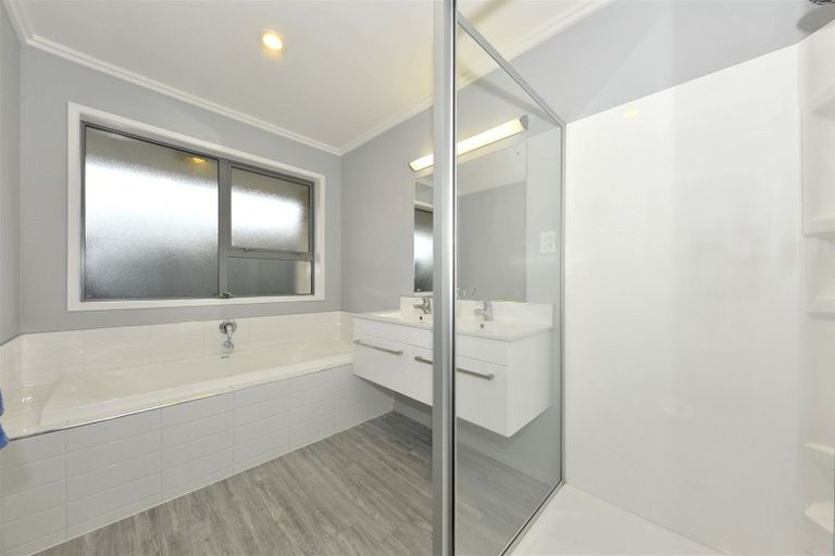 Photo of property in 34 Mariposa Crescent, Aidanfield, Christchurch, 8025