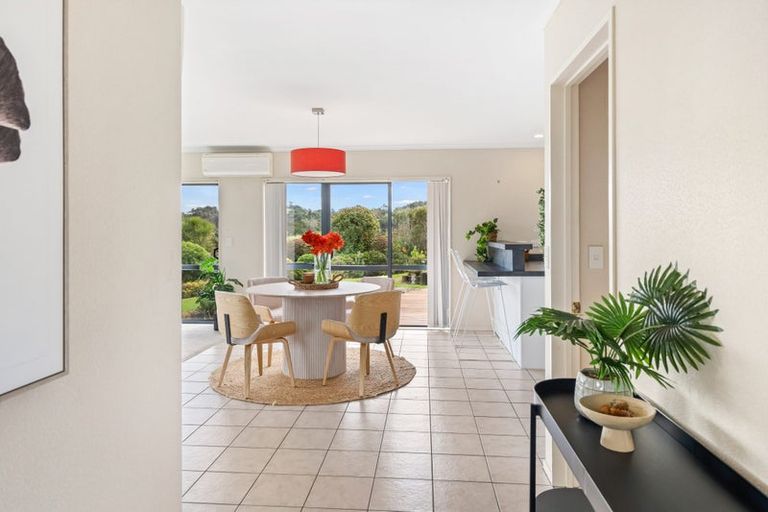 Photo of property in 4 Sunset Parade, Parua Bay, Whangarei, 0174