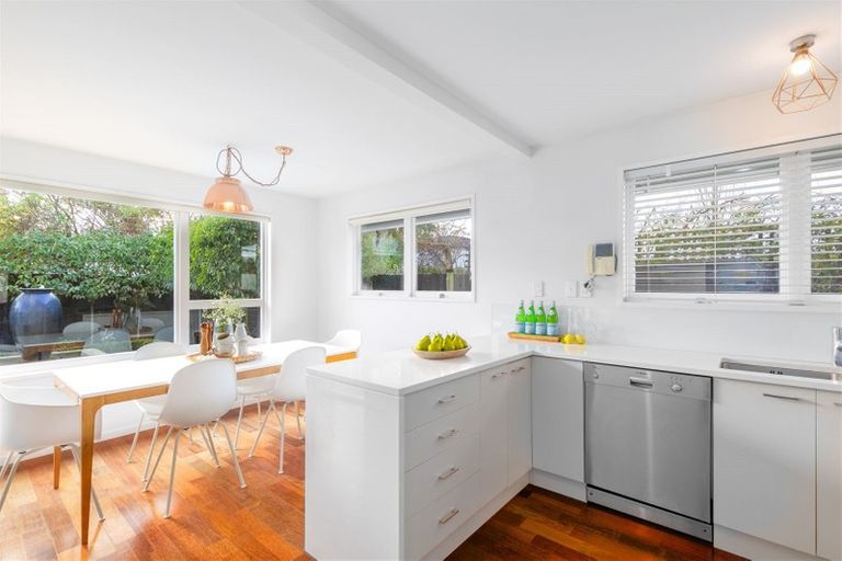 Photo of property in 61a Glandovey Road, Fendalton, Christchurch, 8052