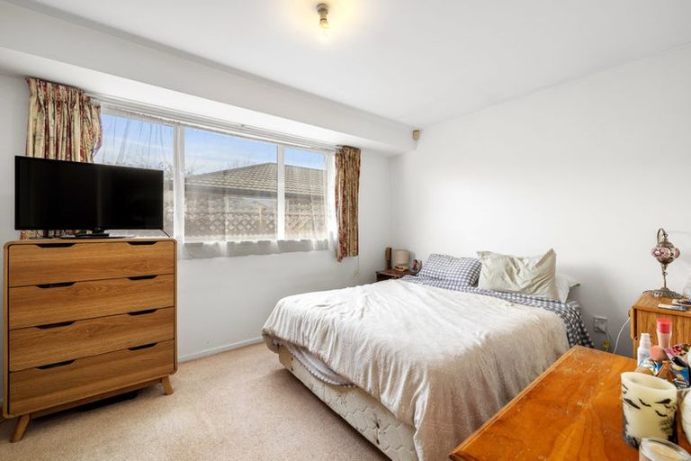 Photo of property in 3/71 Peverel Street, Riccarton, Christchurch, 8041