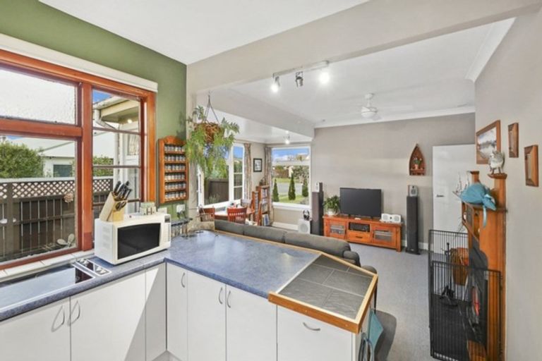 Photo of property in 6 Spring Place, Leeston, 7632