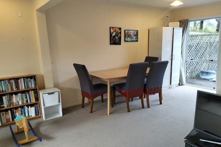 Photo of property in 72 Cunliffe Street, Churton Park, Wellington, 6037