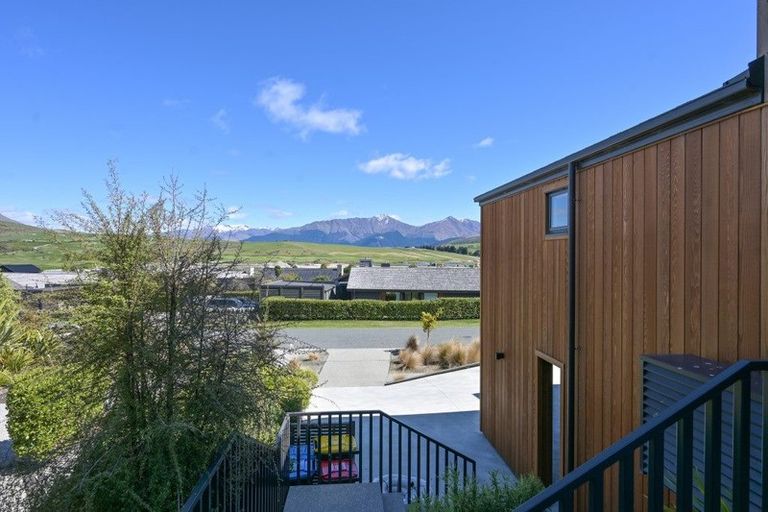 Photo of property in 29b Rannoch Drive, Jacks Point, Queenstown, 9371