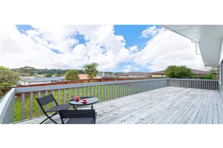 Photo of property in 3 Surman Place, Glen Eden, Auckland, 0602