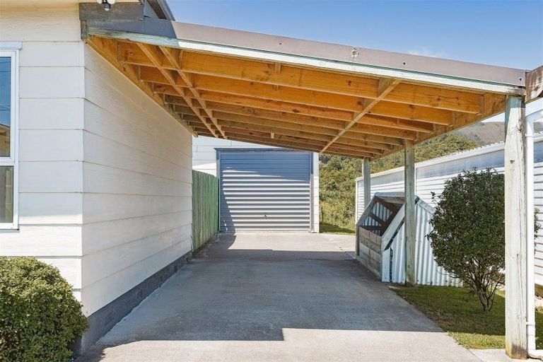 Photo of property in 62 Mcgill Street, Waimangaroa, Westport, 7891