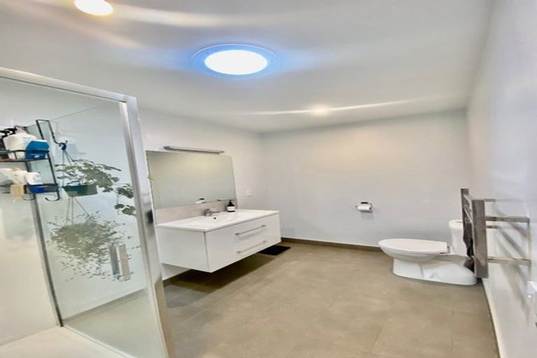 Photo of property in 10 Paddock Lane, Pukekohe, 2120