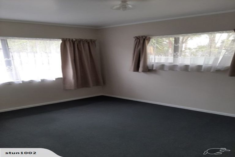Photo of property in 18 Ardkeen Place, East Tamaki, Auckland, 2016