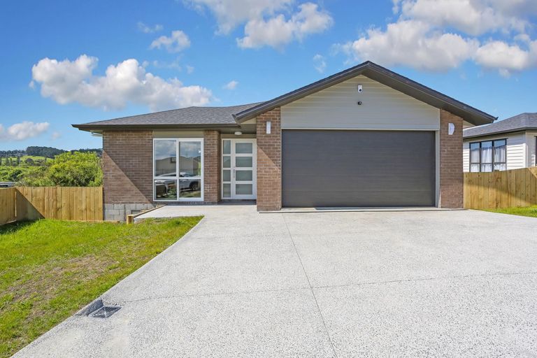Photo of property in 21 Hua Place, Tuakau, 2121