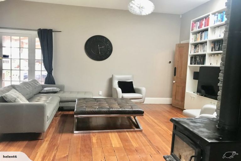 Photo of property in 1 Malcolm Avenue, Cashmere, Christchurch, 8022