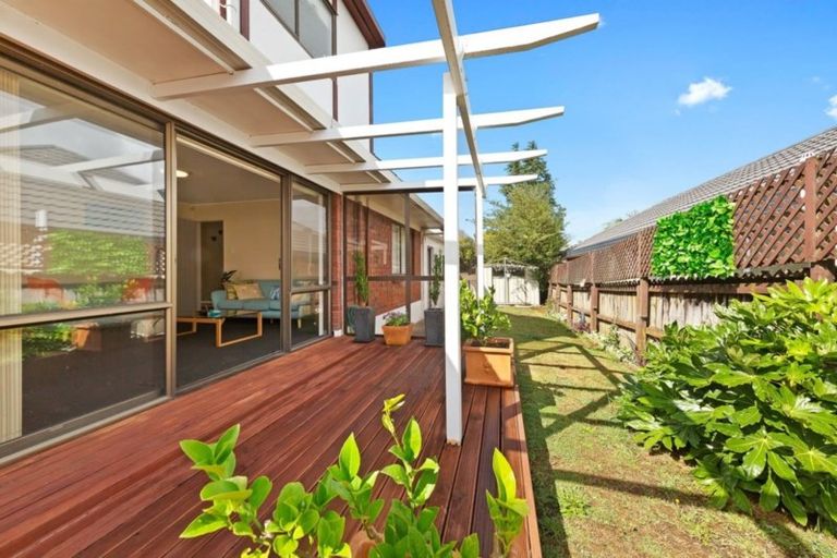 Photo of property in 18b Dryden Avenue, Papatoetoe, Auckland, 2025