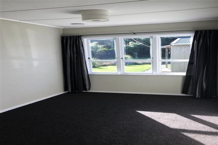 Photo of property in 12a Naenae Road, Naenae, Lower Hutt, 5011