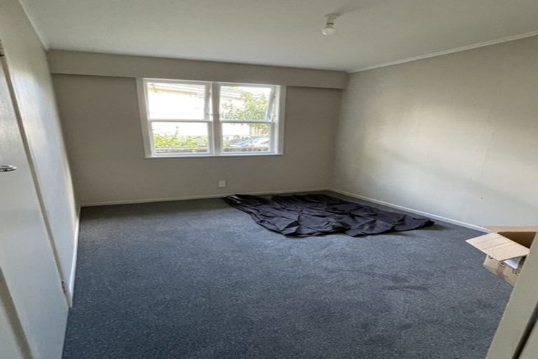 Photo of property in 4 Aronui Terrace, Kelston, Auckland, 0602