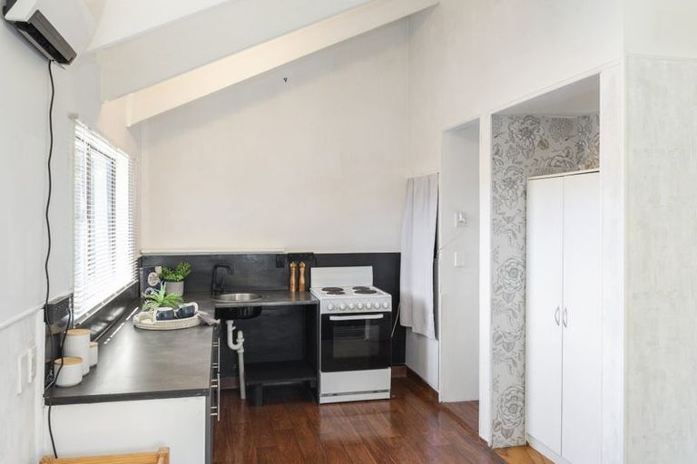 Photo of property in 22 Larnach Street, Waimairi Beach, Christchurch, 8083