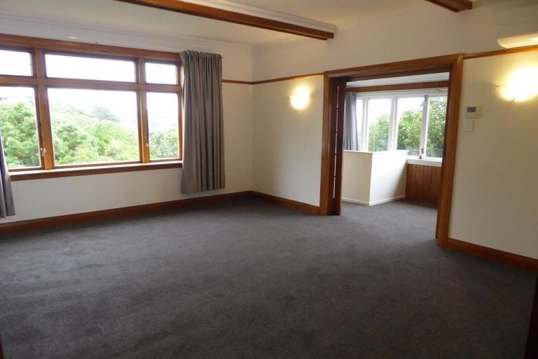 Photo of property in 156 Totara Road, Miramar, Wellington, 6022