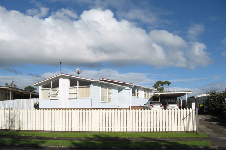 Photo of property in 6 Cosmo Place, Otara, Auckland, 2023