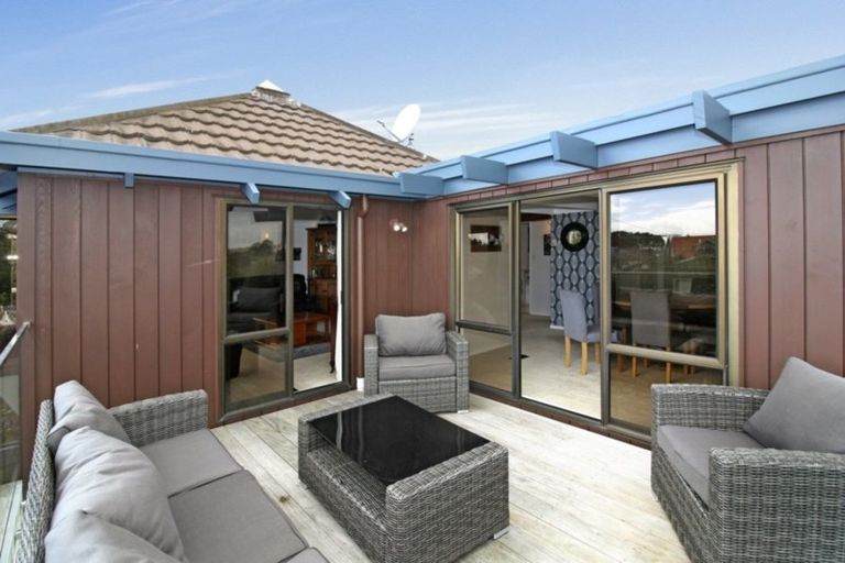 Photo of property in 15f Glen Almond Street, New Plymouth, 4310