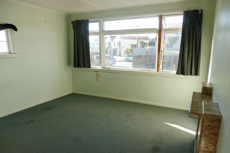 Photo of property in 14 Tanner Street, Woolston, Christchurch, 8023