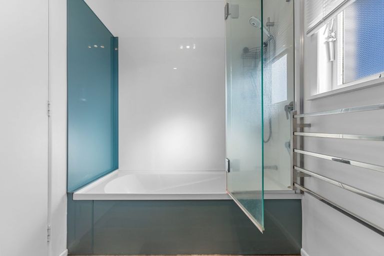 Photo of property in 29 Henderson Crescent, Parkvale, Tauranga, 3112