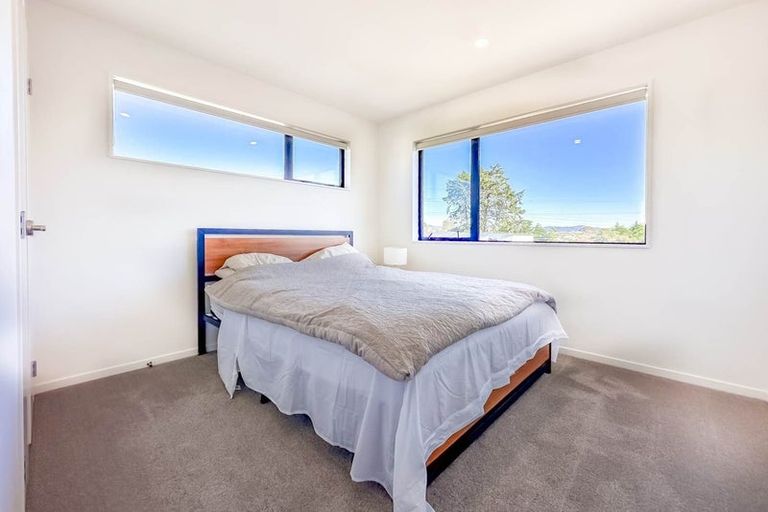 Photo of property in 2/26 Toru Street, Te Atatu Peninsula, Auckland, 0610