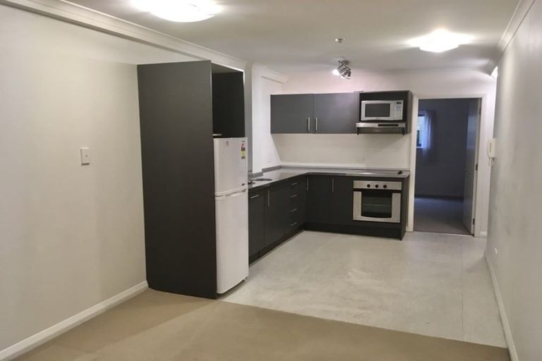Photo of property in Monvie Apartments, 112/15 Holland Street, Te Aro, Wellington, 6011