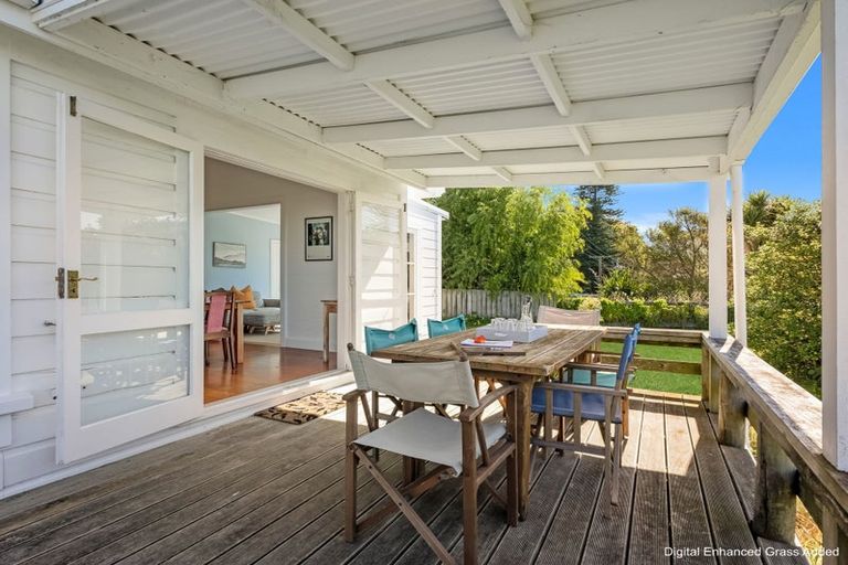 Photo of property in 4c Shoal Beach Road, Aramoana, Omakere, 4271