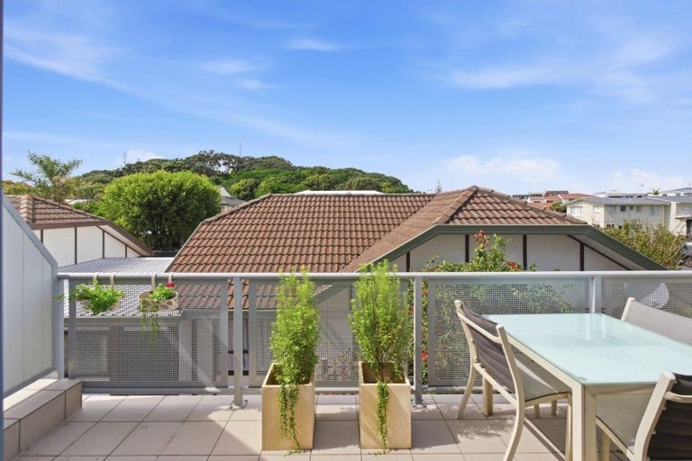 Photo of property in Atlas Apartments, 20/49 Maunganui Road, Mount Maunganui, 3116
