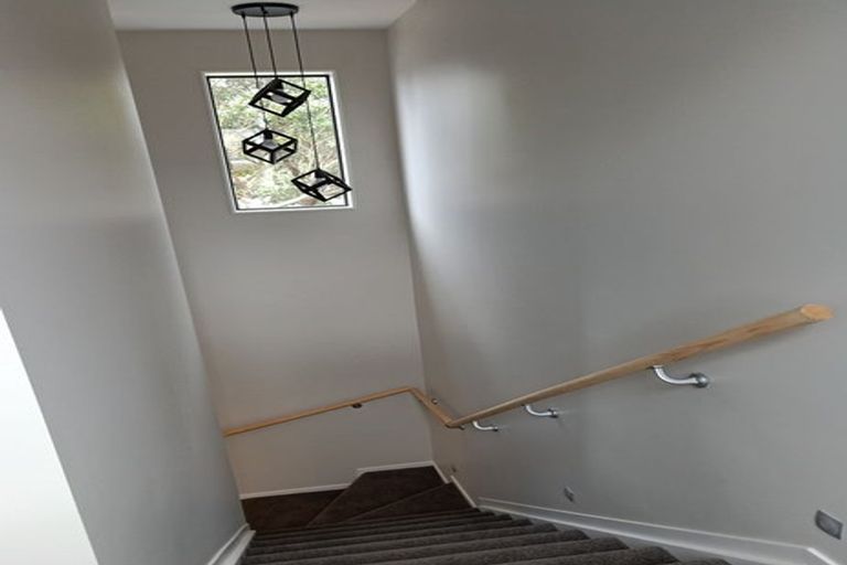 Photo of property in 147a Pigeon Mountain Road, Half Moon Bay, Auckland, 2012