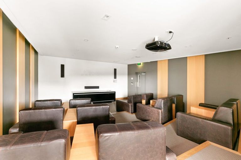 Photo of property in Chews Lane Apartments, 16c/9 Chews Lane, Wellington Central, Wellington, 6011