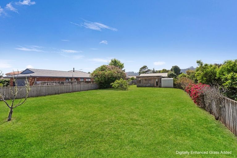 Photo of property in 15 Cook Drive, Whitianga, 3510