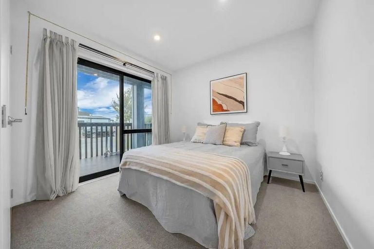Photo of property in 4b Ahunga Road, Karaka, Papakura, 2113