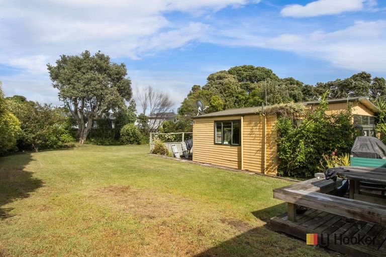 Photo of property in 50 Hillview Road, Waihi Beach, 3611