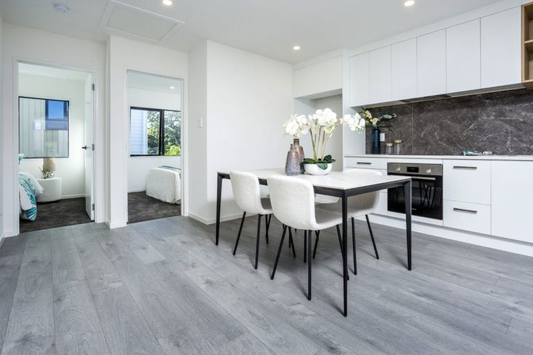 Photo of property in 13d Normandy Place, Henderson, Auckland, 0610